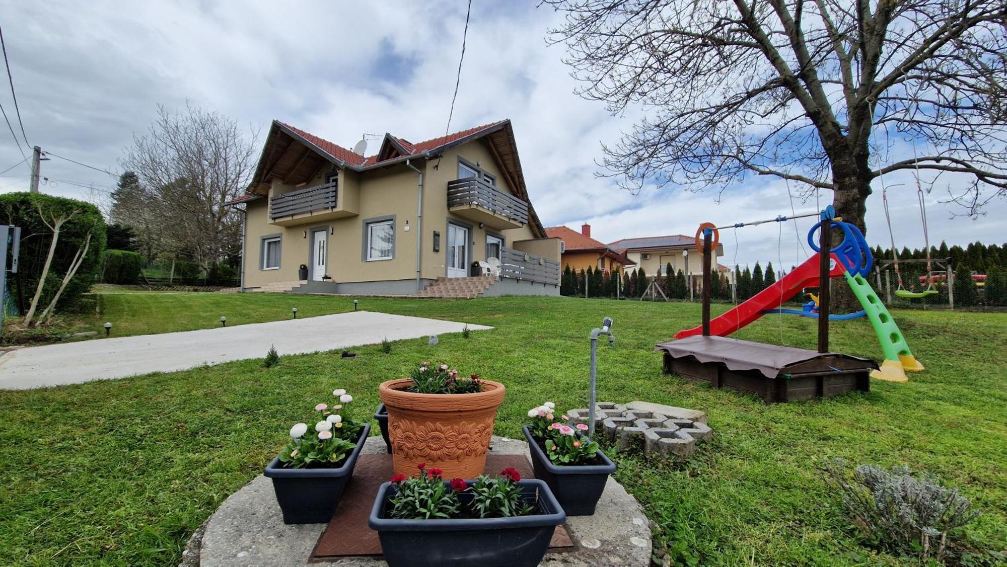 Silence Apartmanhaz Zalakaros Exterior foto